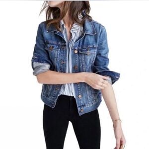 Madewell Classic Blue Denim Jacket - Y2K Style Fit - Women’s XS - S